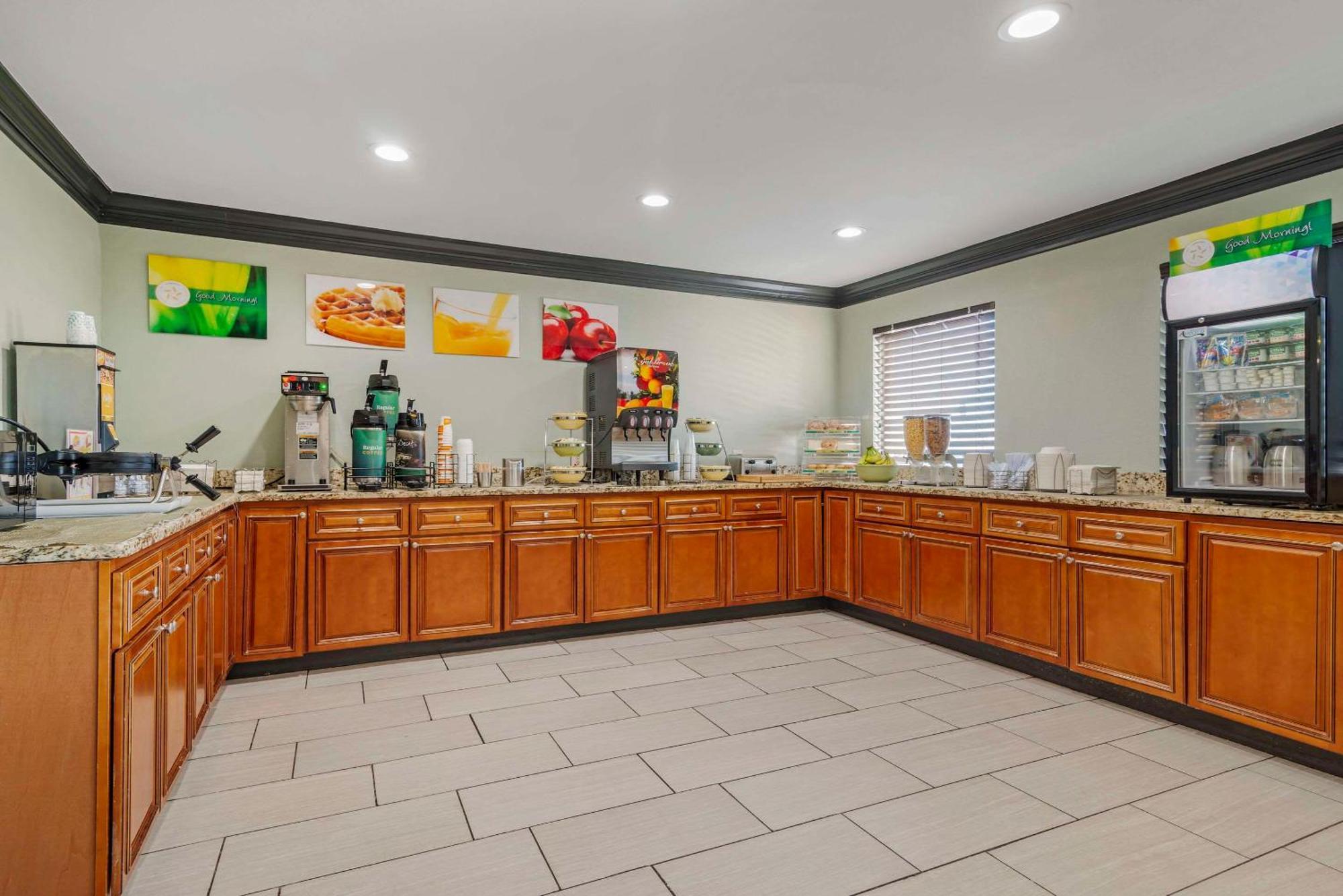 Quality Inn & Suites Morrow Atlanta South Luaran gambar
