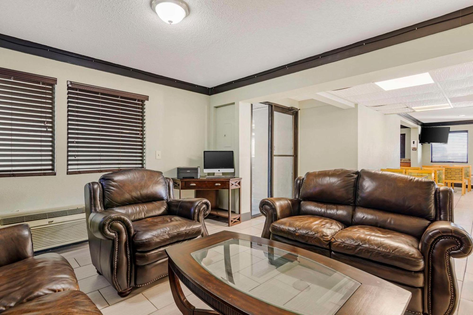 Quality Inn & Suites Morrow Atlanta South Luaran gambar